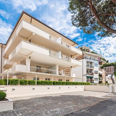 Hotel & Residence Exclusive Marina Di Carrara Luaran gambar
