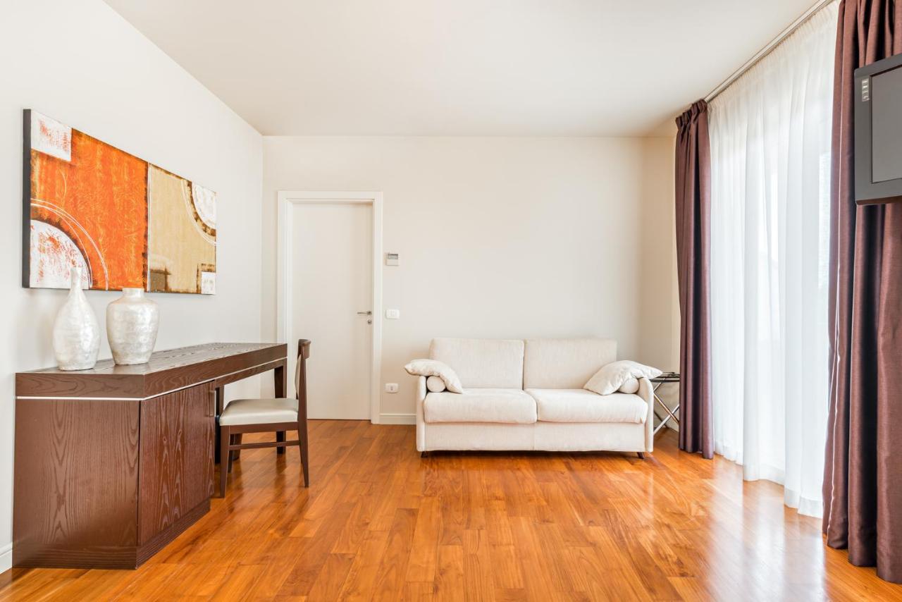 Hotel & Residence Exclusive Marina Di Carrara Luaran gambar