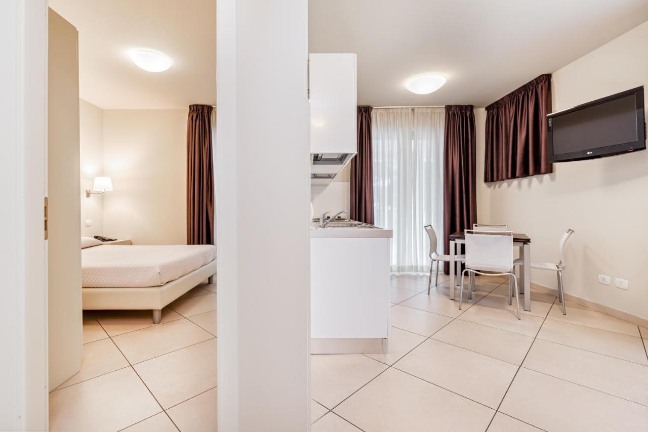 Hotel & Residence Exclusive Marina Di Carrara Luaran gambar