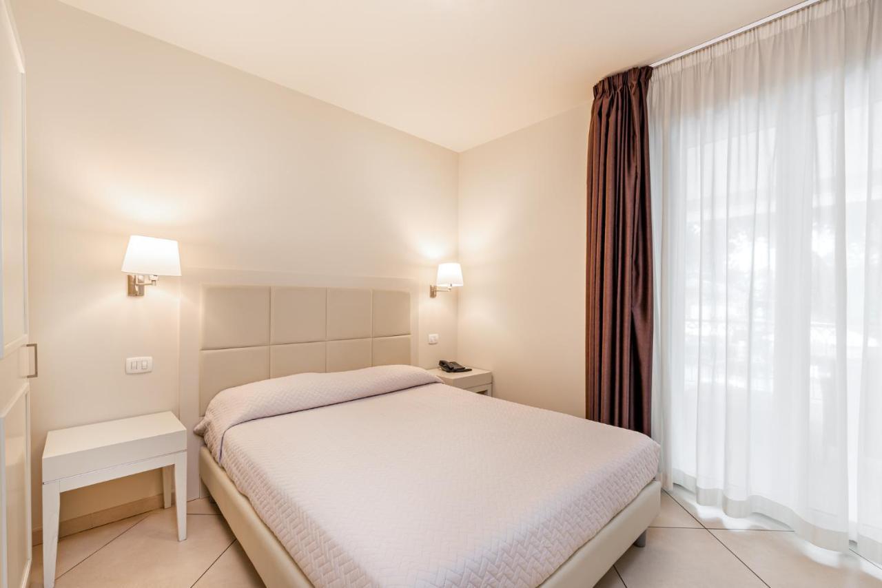 Hotel & Residence Exclusive Marina Di Carrara Luaran gambar