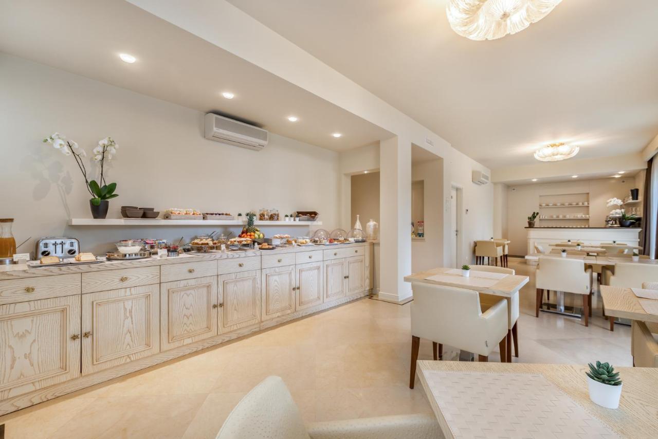 Hotel & Residence Exclusive Marina Di Carrara Luaran gambar