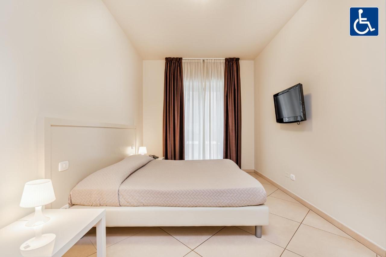 Hotel & Residence Exclusive Marina Di Carrara Luaran gambar