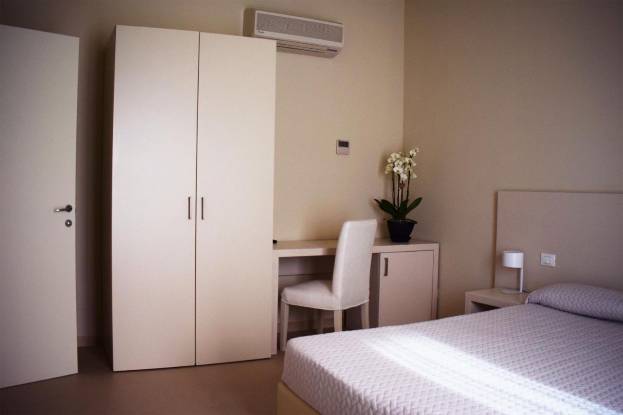 Hotel & Residence Exclusive Marina Di Carrara Luaran gambar